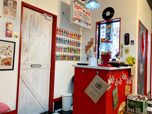 店内1