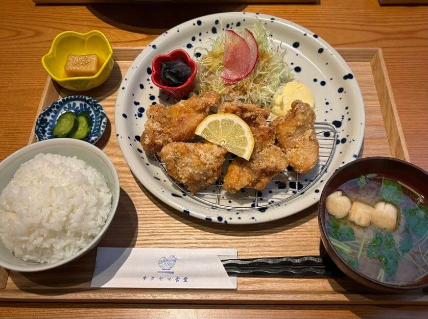 若鳥のからあげ定食