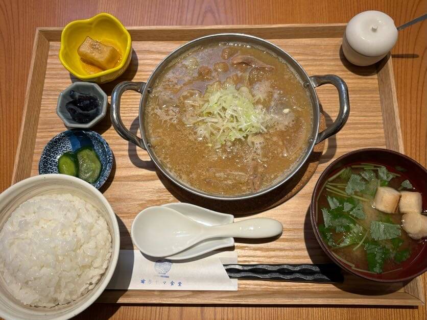 もつ煮込み定食