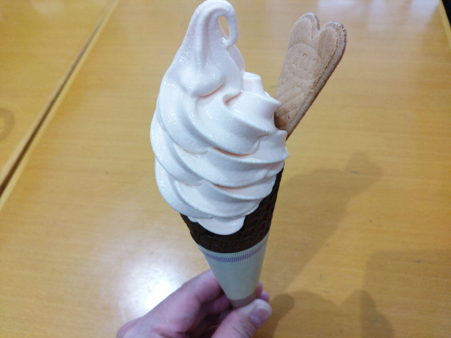 すいかソフトクリーム