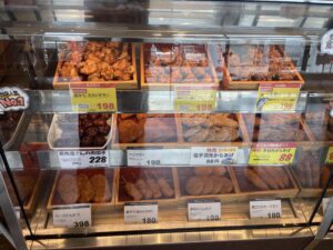 肉のくろぬま_揚げ物