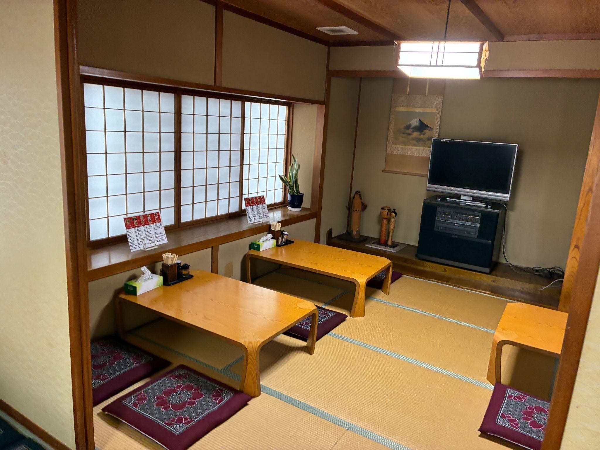 秋葉亭_店内座敷