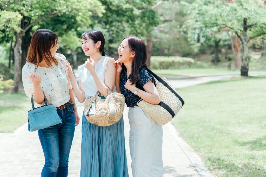 女子旅 イメージ
