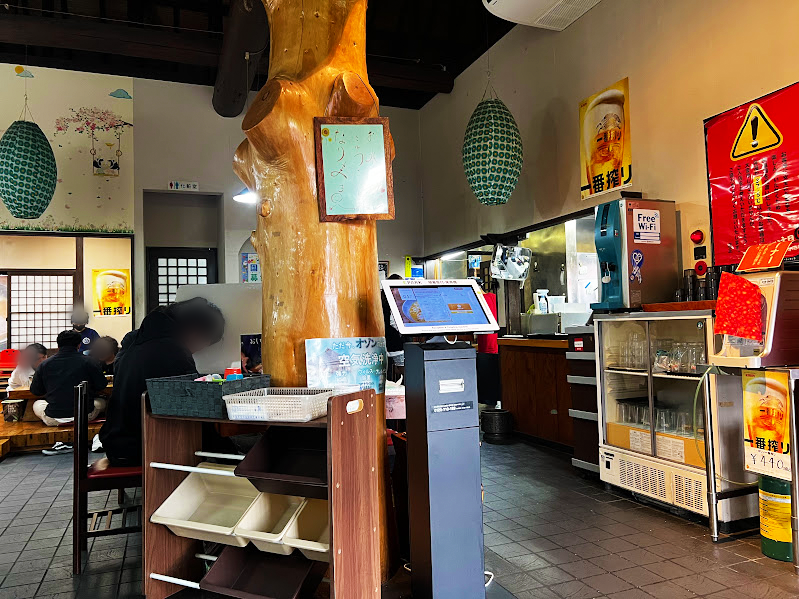 麺屋 居間人Leap店内タッチパネル
