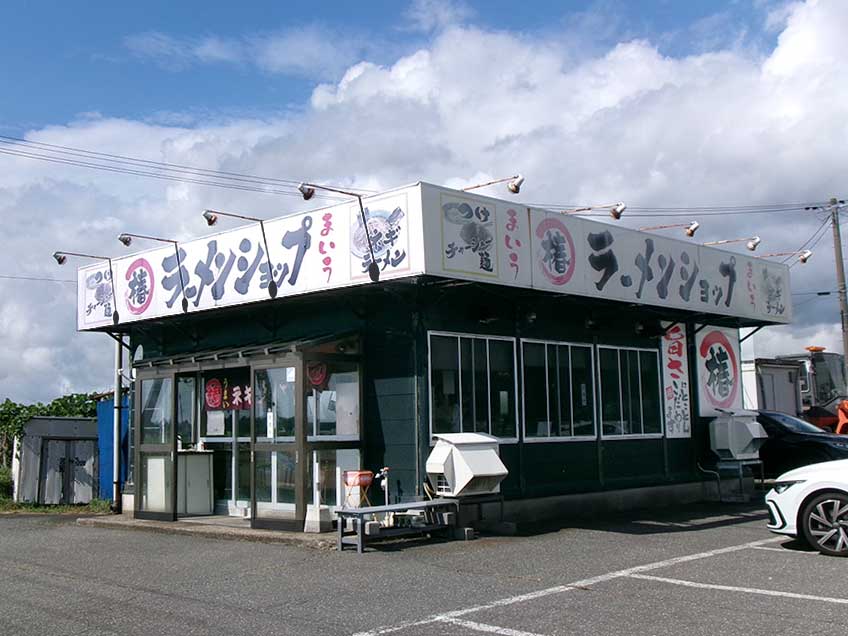 ラーメンショップ椿の外観