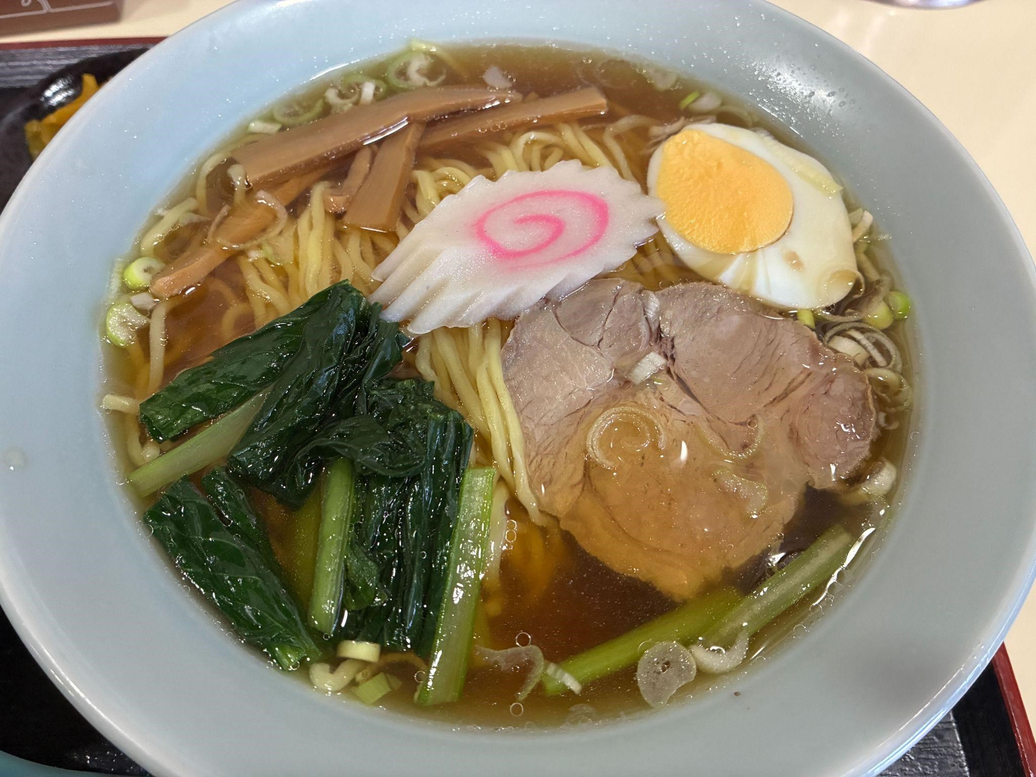 【山形・朝日町】「新華楼」豊富なメニューが魅力の町中華|お手頃価格で本格中華を満喫！ アイキャッチ