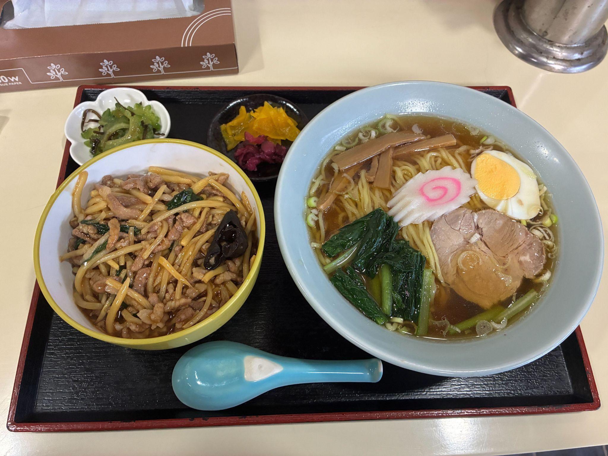 新華楼_日替わりミニ丼