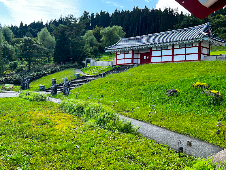 道の駅とざわ_高麗館_建物2