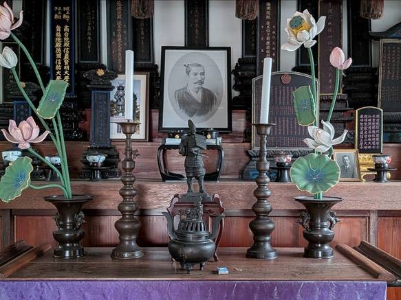 三宝寺_天童 御霊屋中2