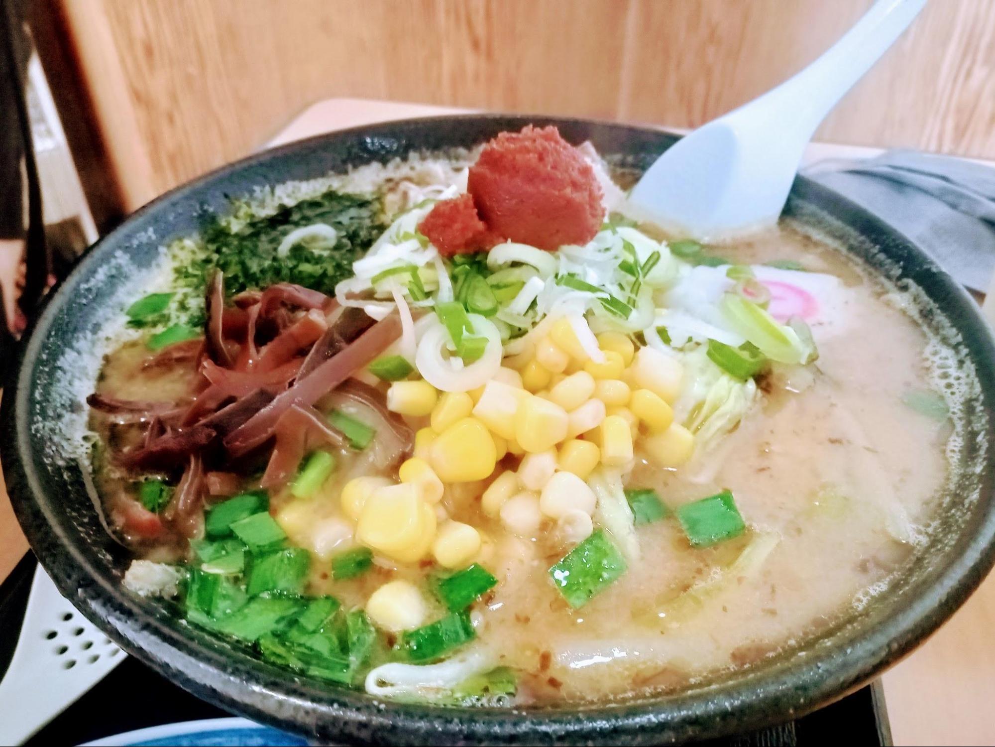 野菜辛みそラーメン(中太麺・並盛)