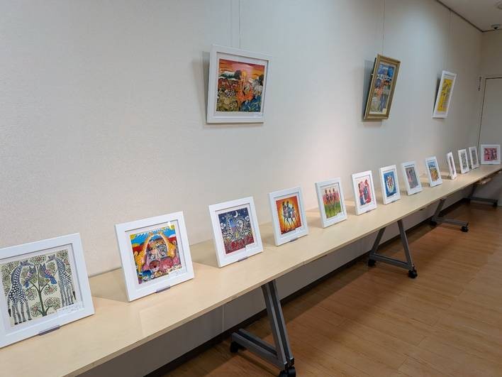 ティンガティンガ原画展_絵画展示