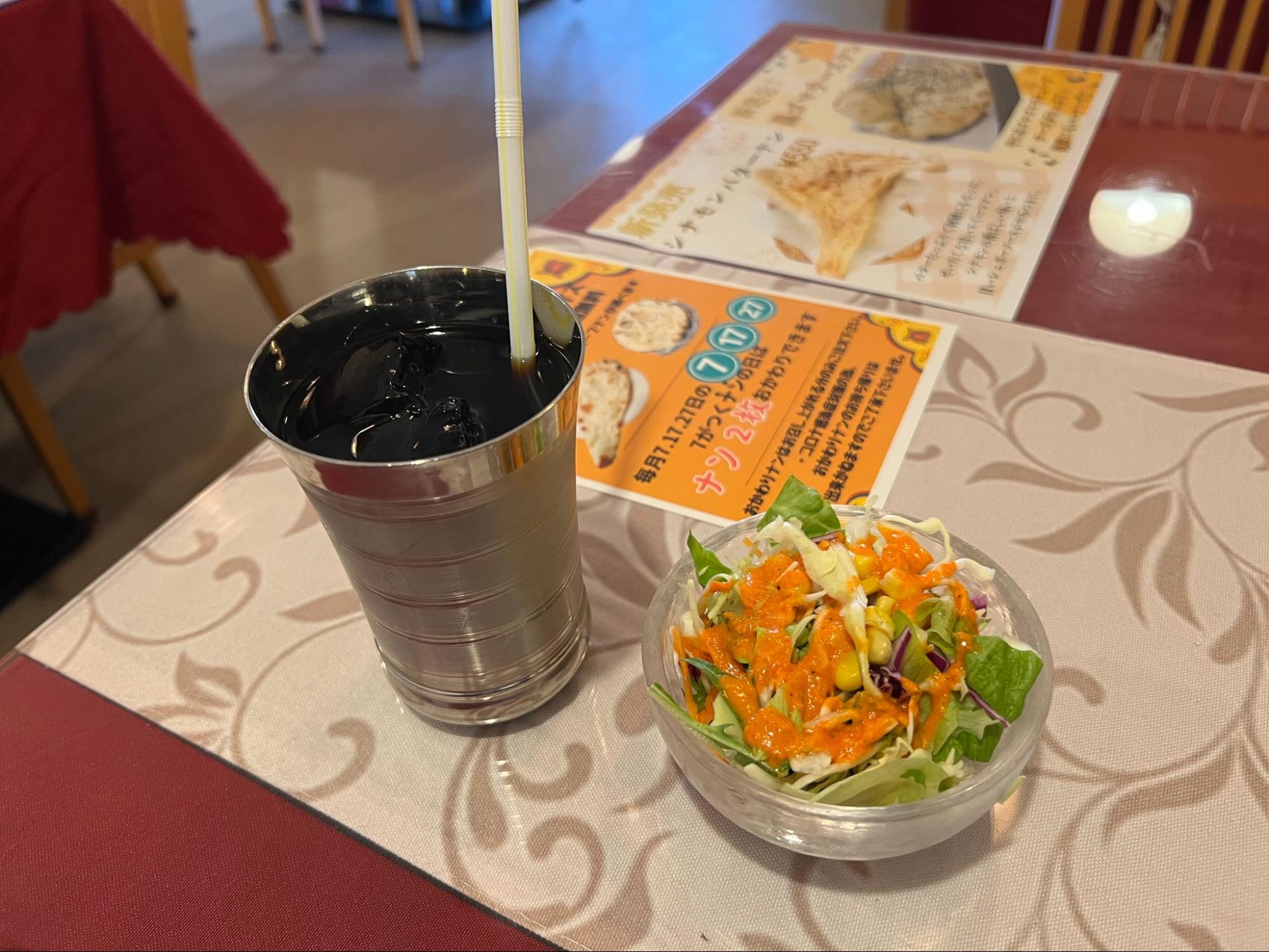 ビリヤニセットのサラダ